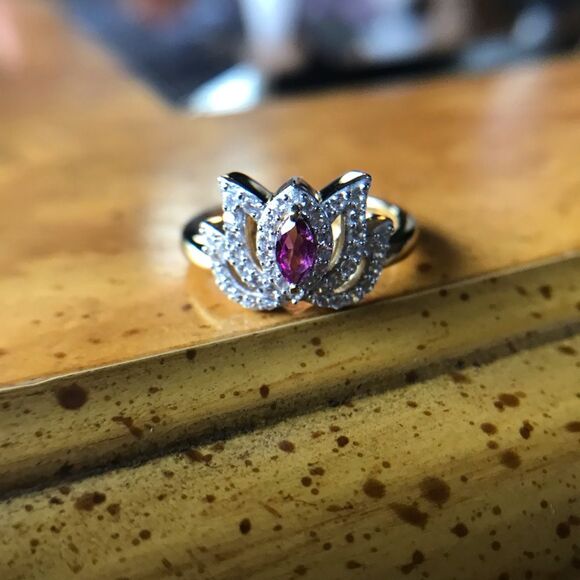 Natural Rhodolite Garnet Sterling Silver Lotus Ring Size 6 - Picture 9 of 9